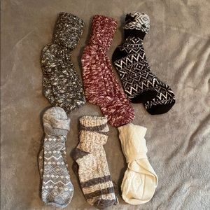 6 pairs of winter socks